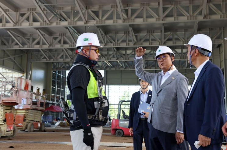 최휘영 장관 APEC 정상회의 현장점검으로 공식일정 시작