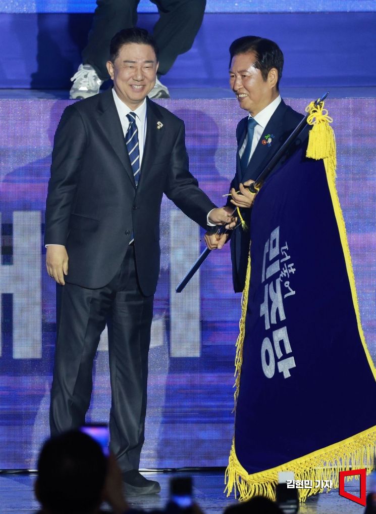 [포토] 이재명 정부 첫 민주당 대표에 정청래