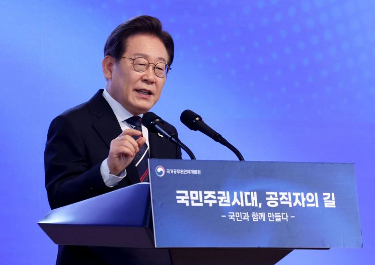 [폴폴뉴스]李대통령 지지율 3주만 반등 63.3%…PK·TK에서 크게 올라