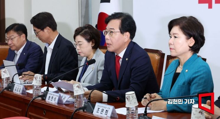 [포토] 송언석 "세제개편안에 국민 분노...기업 옥죄는 입법 강행 안 돼"