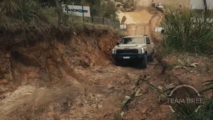 호주 車전문지도 인정한 타스만, 극한 오프로드 코스 정복