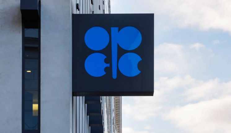 OPEC+, 2년 만에 감산 접고 증산 전환…올겨울 공급 과잉 경고