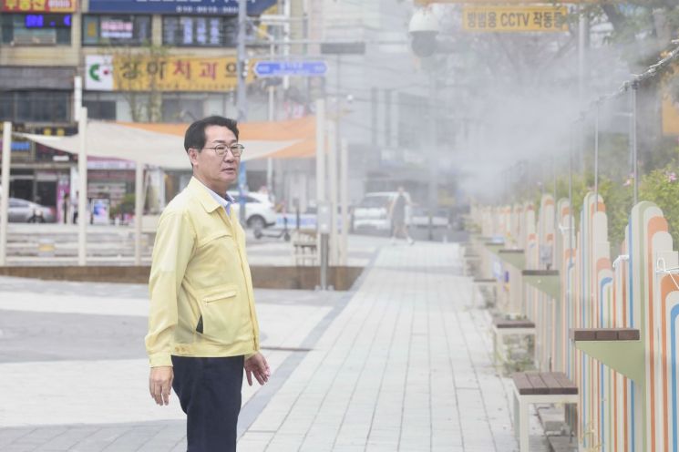 정명근 화성시장 "폭염, 형식적 대응 버리고 총력 다해야" 