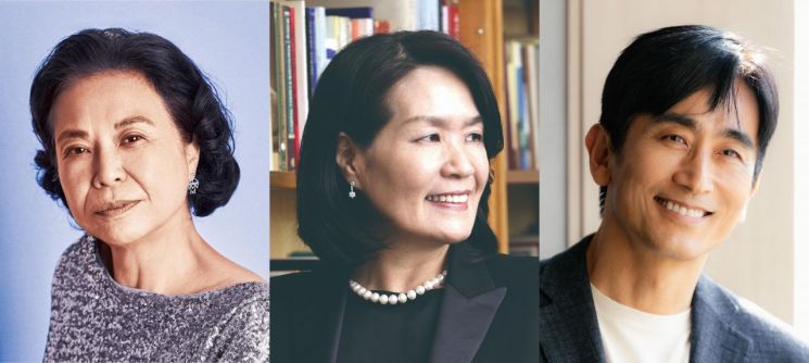 주수자 소설가(왼쪽부터) 김구슬 시인, 차인표 소설가. 황순원기념사업회 연합뉴스