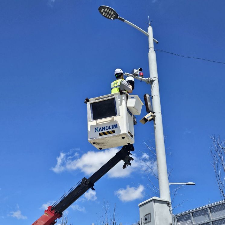감천항 '눈' 새로 달았다… 부산항만공사, 노후 CCTV 전면교체 완료