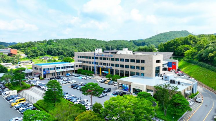 청양군청 전경