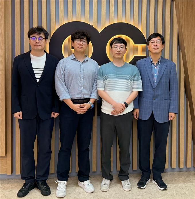 Kyungpook National University and KAIST Develop "Real-Time Programmable Robotic Folding Sheet" with Paper-Like Thin and Flexible Material