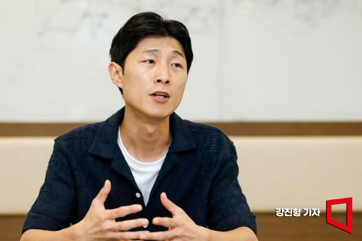이정민 딥파인 최고기술책임자(CTO)가 6일 서울 용산구 딥파인에서 인터뷰 하고 있다. 강진형 기자