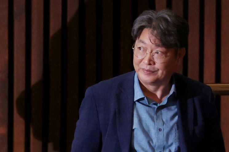 차명 주식거래 의혹을 받는 더불어민주당 이춘석 의원 연합뉴스