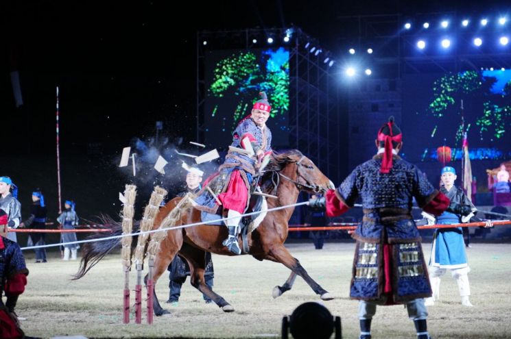 수원시, 정조대왕 야간 군사훈련 '야조' 3년만에 재개