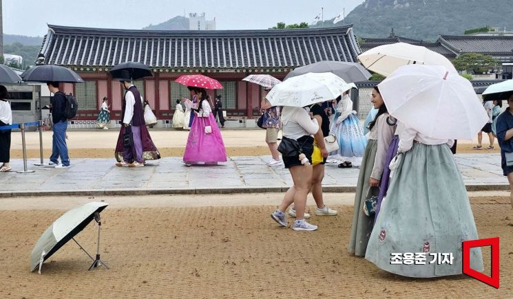 일요일 남부지방 많은 비…서울 낮 최고 32도