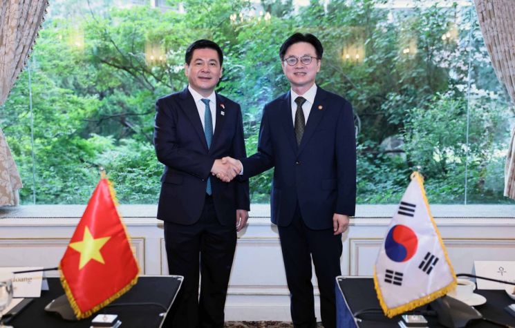 한-베트남, 원전인력 양성 협력키로…"원전건설 협력 기반 강화"