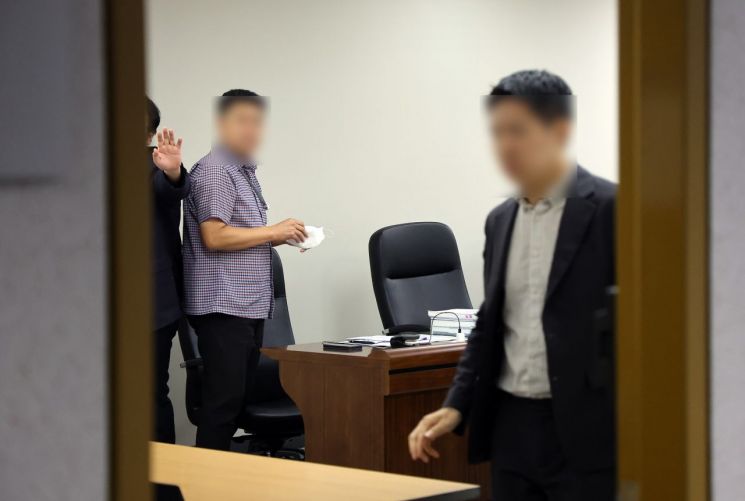 '집사게이트' 관련 공정위 압수수색 자료 살펴보는 김건희 특검팀. 연합뉴스