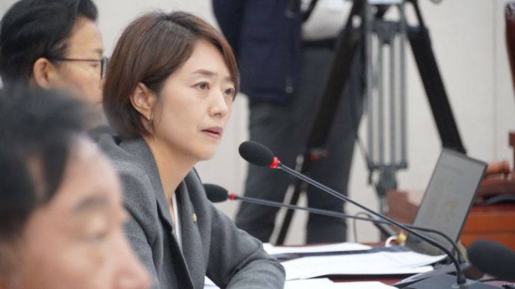 고민정 더불어민주당 의원. 고민정 페이스북