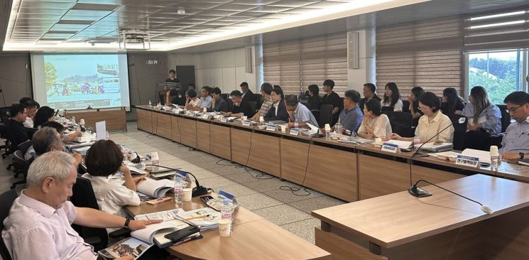 오는 10월 열리는 2025 국제농업박람회의 성공 개최를 위해 지난 11일 주요 대행용역 중간보고회가 진행됐다. 전남도 제공