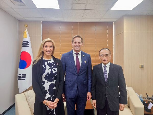 위성락, 美 하원의원단 면담…'미래형 포괄적 전략동맹' 지원 당부