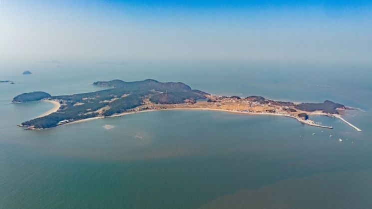 보령 100여 개 섬, 여름 끝자락 힐링 명소…원산도·삽시도·외연도 '강추'