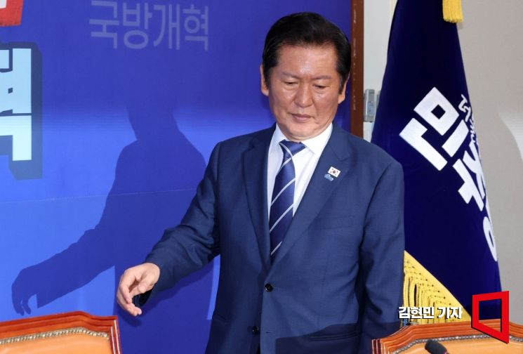 조국 사면이 정청래 견제용?…정청래 "박찬대 당대표면 안됐나? 실소 나와"