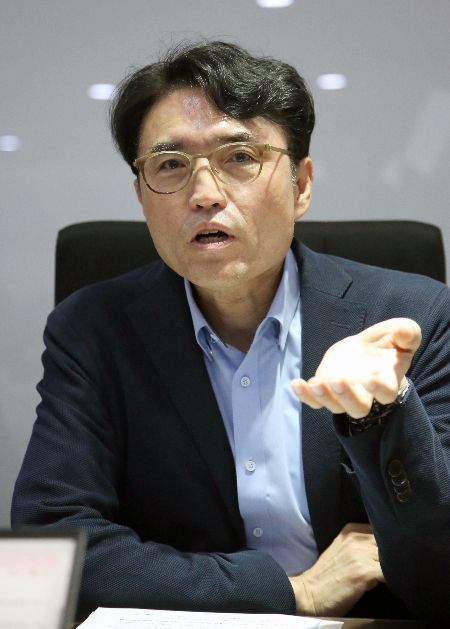 고용부 "산재 사업장에 과태료·과징금 부과 등 경제 불이익 강화"