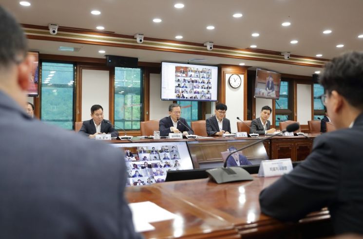 정성호 법무장관 "흉악·이상동기 범죄 예방…국민 생명 보호 최우선"