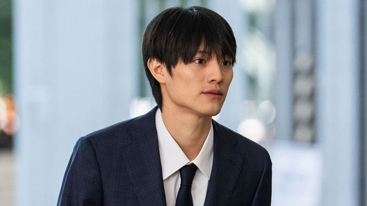 홍콩법원 출두한 일본 보이그룹 원앤온리의 전 멤버 카미무라 켄신. AP연합뉴스