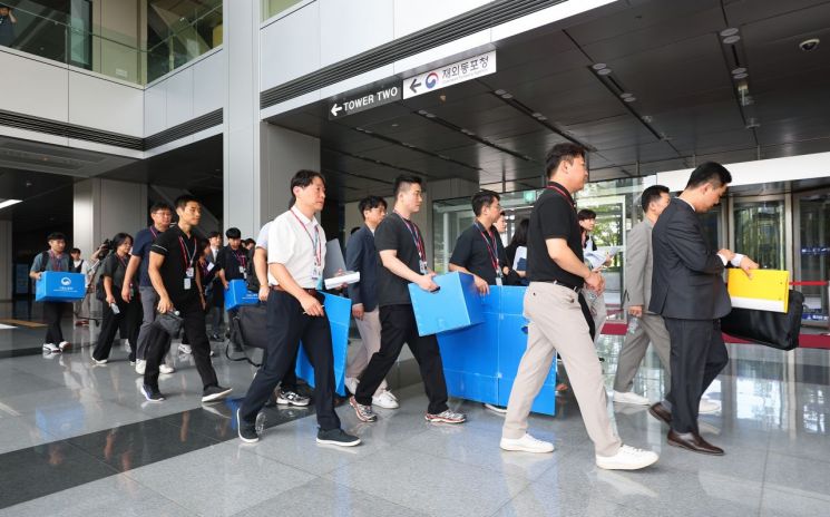 지난 12일 광명시 고속도로 건설공사 감전사고 관련 압수수색을 받은 포스코이앤씨. 연합뉴스.