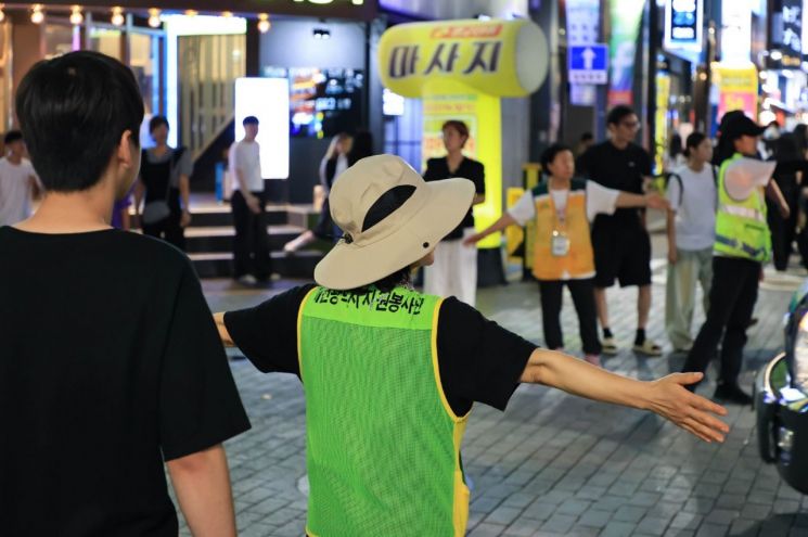 이장우 대전시장 "1695명 자원봉사자 헌신 축제 성공 이끌어"