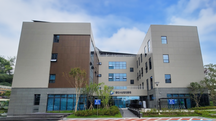 용인시산업진흥원, AI·반도체·바이오헬스 특화센터 입주기업 모집