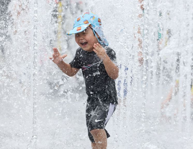 [내일 날씨] 광주·전남 낮 최고 35도…무더위 계속