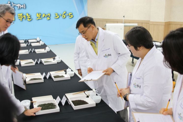 보성군, '명품 보성녹차' 군수가 품질 보증한다