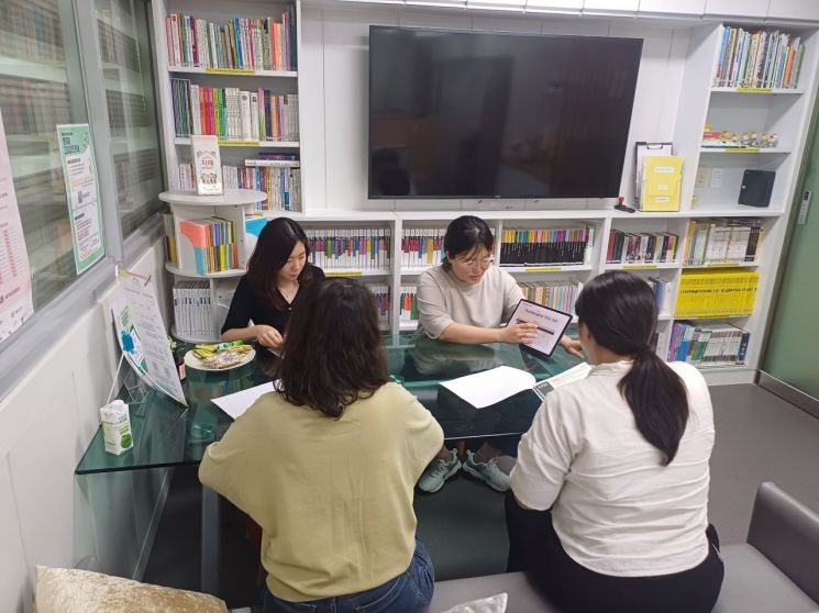 재난 대비 심리적 응급처치 교육을 실시한 울릉군. 울릉군 제공