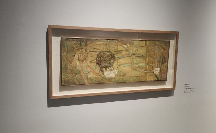 김창열 '해바라기'(1995). 앵포르벨 직전 시기 작품으로, 이번 전시에서 처음 공개한 작품. 서믿음 기자