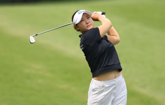 김민솔, 10언더파 코스레코드…퍼터 교체 적중