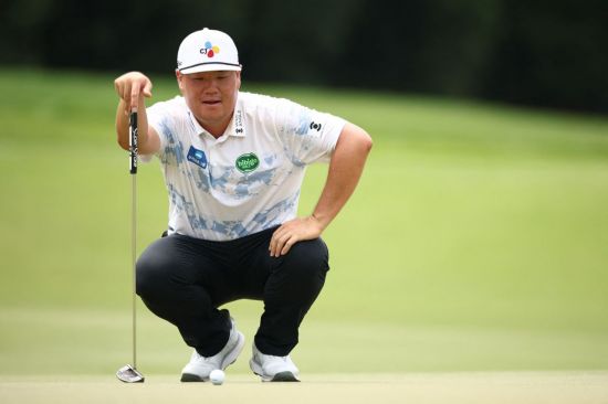 임성재, 2언더파 출발…헨리 '9언더파 선두'