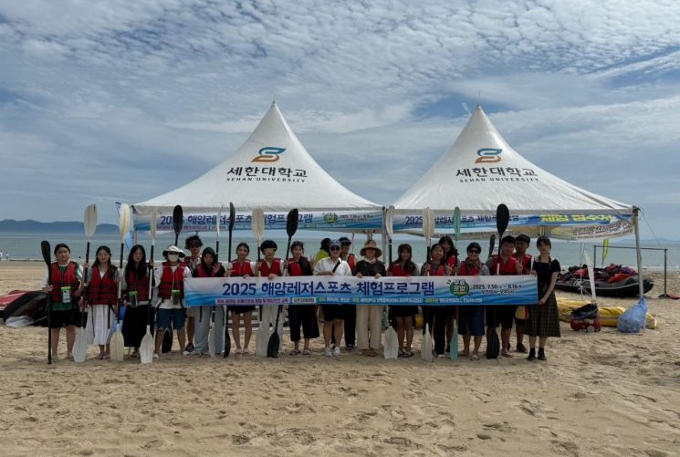 완도 청정바다, 3천200명 사로잡다…해양레저 체험 '성황'