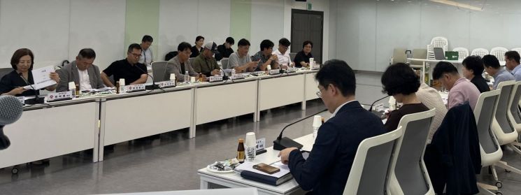 광주시는 25일 시청 소회의실에서 '도시교통종합계획 착수보고회'를 열고, 미래 교통환경 변화에 대응할 장기 전략 마련에 들어갔다. 광주시 제공