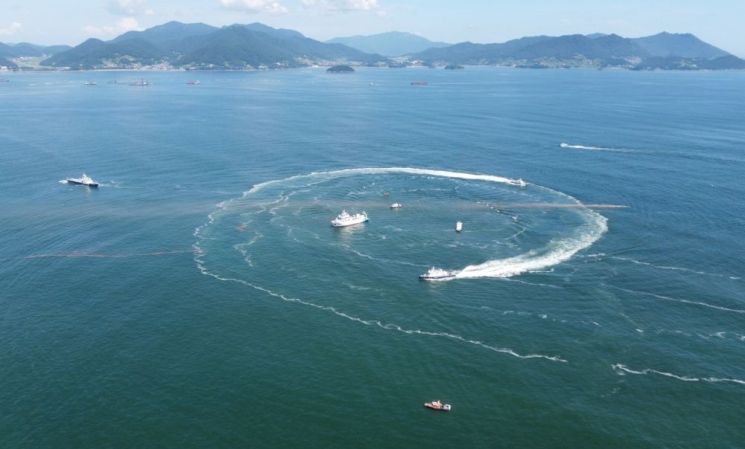 지난해 진행된 서해해경청 해상종합 훈련 모습. 서해해경청 제공