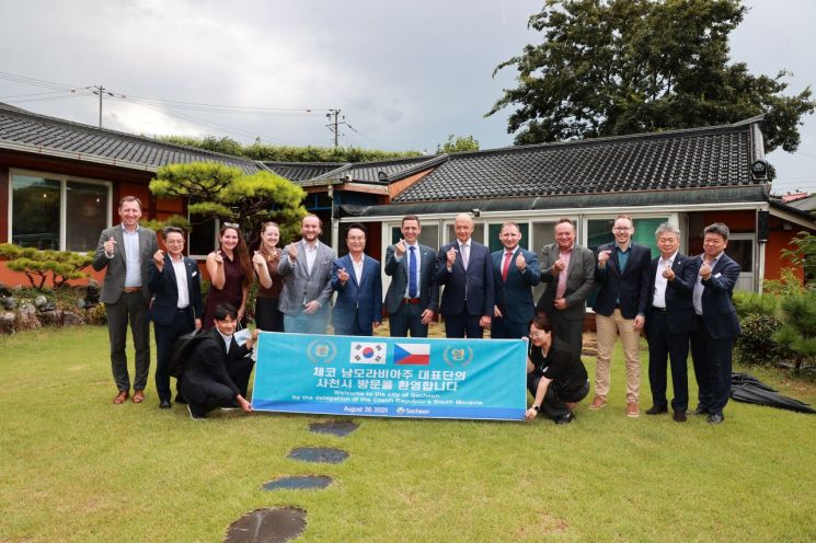 사천시, '친선결연' 체코 남모라비아주 대표단 방문