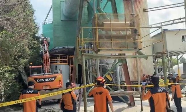 경찰·노동청, '질식사고' 순천 레미콘 공장 압수수색