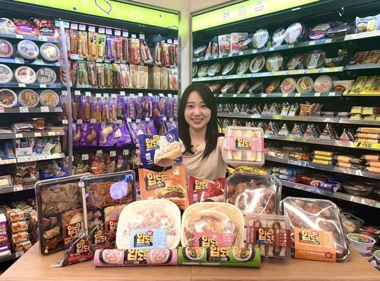 가격은 그대로, 중량은 50%↑…CU, '압도적 플러스 간편식'