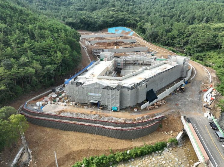 고흥군립하늘공원 공정률 75%…내년 1월 정식 개장