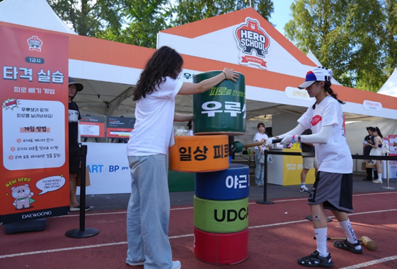 만성질환 조기발견부터 피로회복까지… 대웅제약, 전주뮤직페스티벌서 '2030 건강 캠페인' 확산