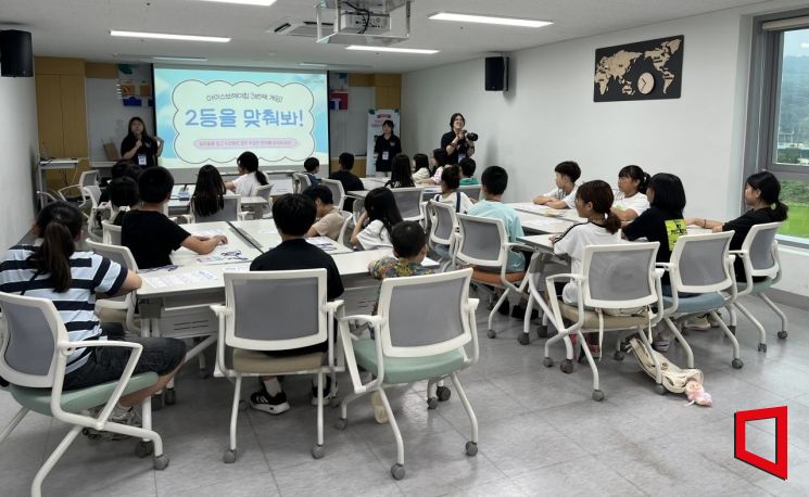 경북 의성군이 2025하반기 독서문화강좌를 스토리텔링·AI 활용해 아동 창의력 강화한다.