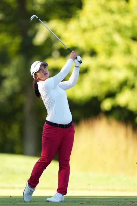 Se-Young Kim is teeing off at the 16th hole of the 4th round of the FM Championship. Norton, USA - AFP·Yonhap News