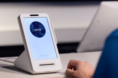 '얼굴이 지갑' 토스 페이스페이, 가입자 40만명 돌파…오프라인 결제 전국 확대