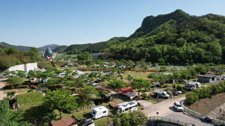 가을엔 장흥 심천공원 오토캠핑장이 '제격'