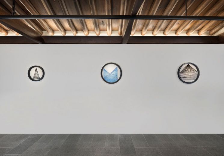 "Dreaming of an Undeniable Eternal Union"... Louise Bourgeois's 'Red Aesthetics'