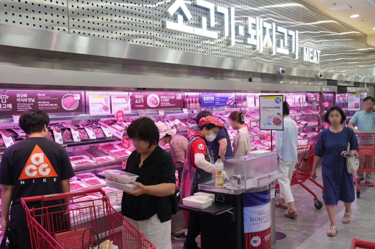 롯데마트, 9월 물가잡기 캠페인 '더 핫' 행사…소갈비 59% 할인