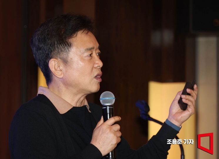 남경필 사단법인 은구 대표(전 경기도지사)가 3일 서울 중구 웨스틴조선호텔에서 아시아경제 주최로 열린 '2025 굿브레인 콘퍼런스'에 참석, '일상으로 잠입한 마약, 중독의 끝' 이란 주제로 강연을 하고 있다. 2025.9.3 조용준 기자