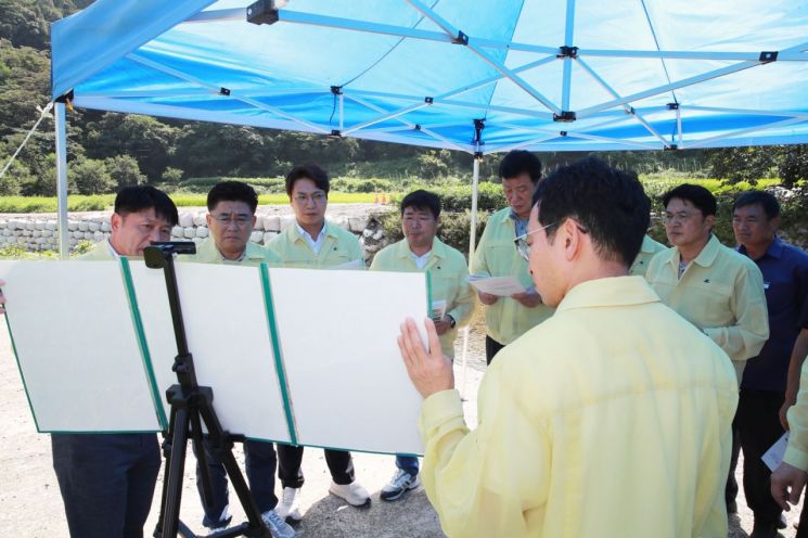 화순군의회가 3일 제276회 임시회 회기 중 소관 상임위원회별로 지역 주요 사업 현장을 방문해 현장의 목소리를 청취하고, 사업 추진상황을 점검했다. 화순군의회 제공
